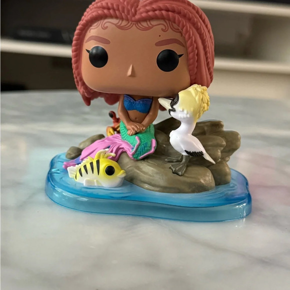 Funko Little Mermaid Ariel and Friends Pop! Deluxe - Picture 3 of 8